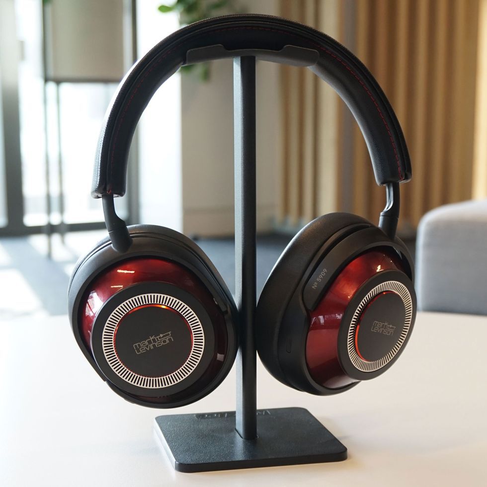 Specialty Audio News & Reviews