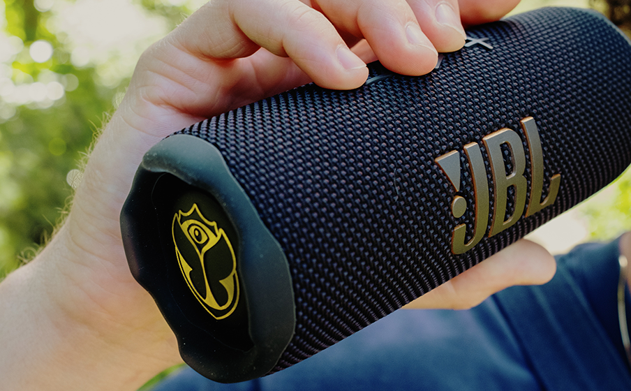 JBL Flip 7 Tomorrowland | Portable waterproof and drop-proof