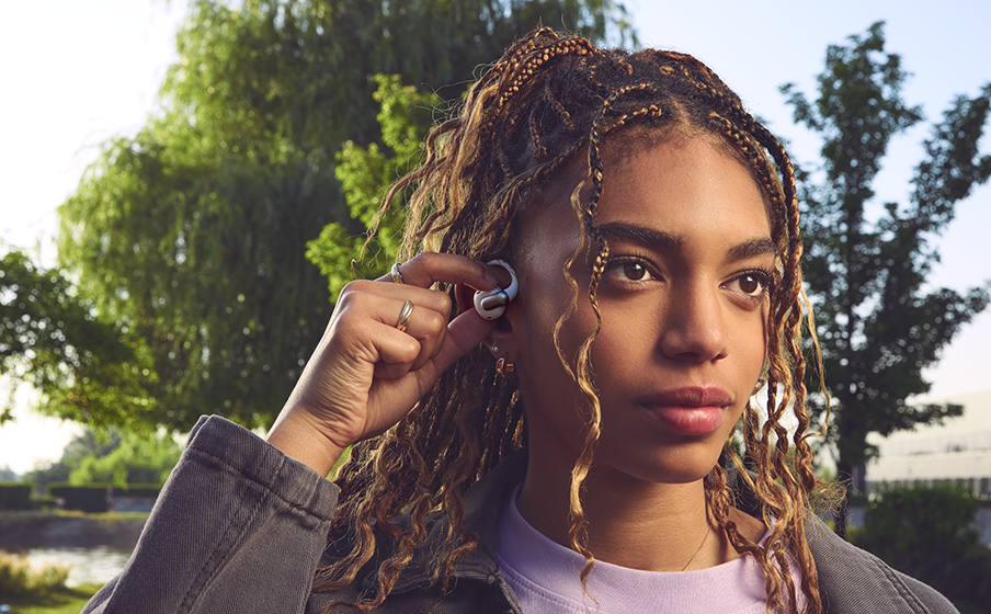 JBL Sense Pro 4-mic crisp, clear calls 2.0 with AI-trained Algorithm - Image