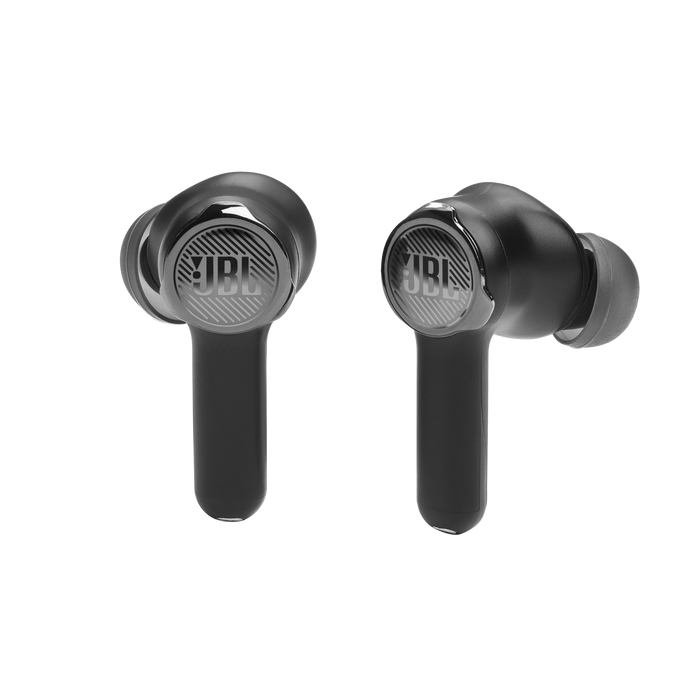 JBL QUANTUM TWS ゲーミングイヤホン JBL Quantum TWS | True wireless Noise Cancelling gaming earbuds