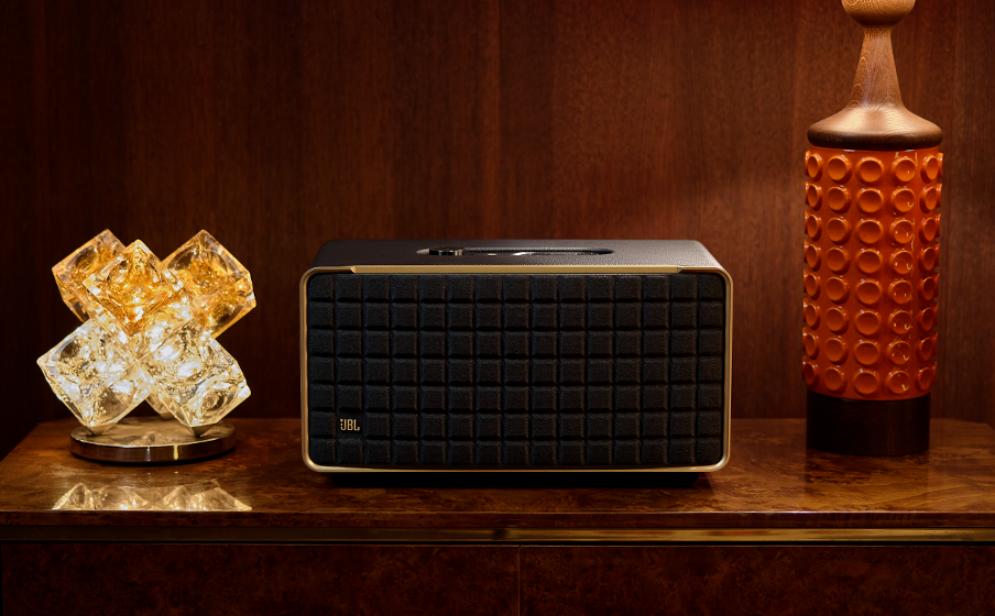 JBL Authentics 500 صوت وأداء رائعان مع Dolby Atmos® Music - صورة