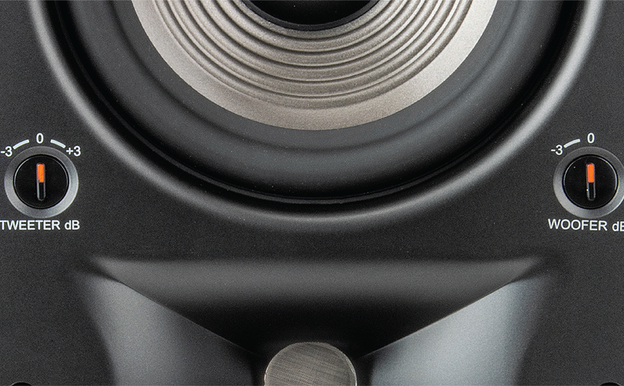 Studio 88lCR High frequency level adjustment and Low Frequency boundary compensation - Image