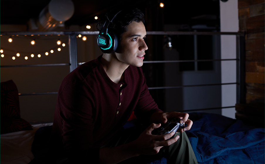JBL Quantum 810 Wireless | Wireless over-ear performance gaming