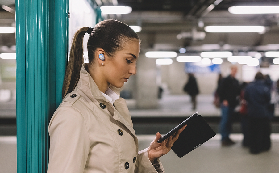 JBL Free X Up to 24 hours of combined playback - Image