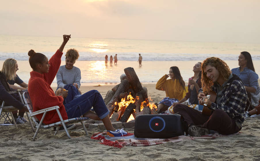 JBL PartyBox On-The-Go JBL wireless microphone included - Image
