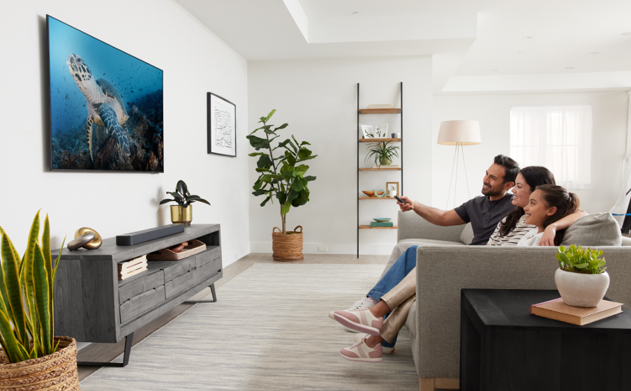 JBL_Soundbar_300_Lifestyle_01_