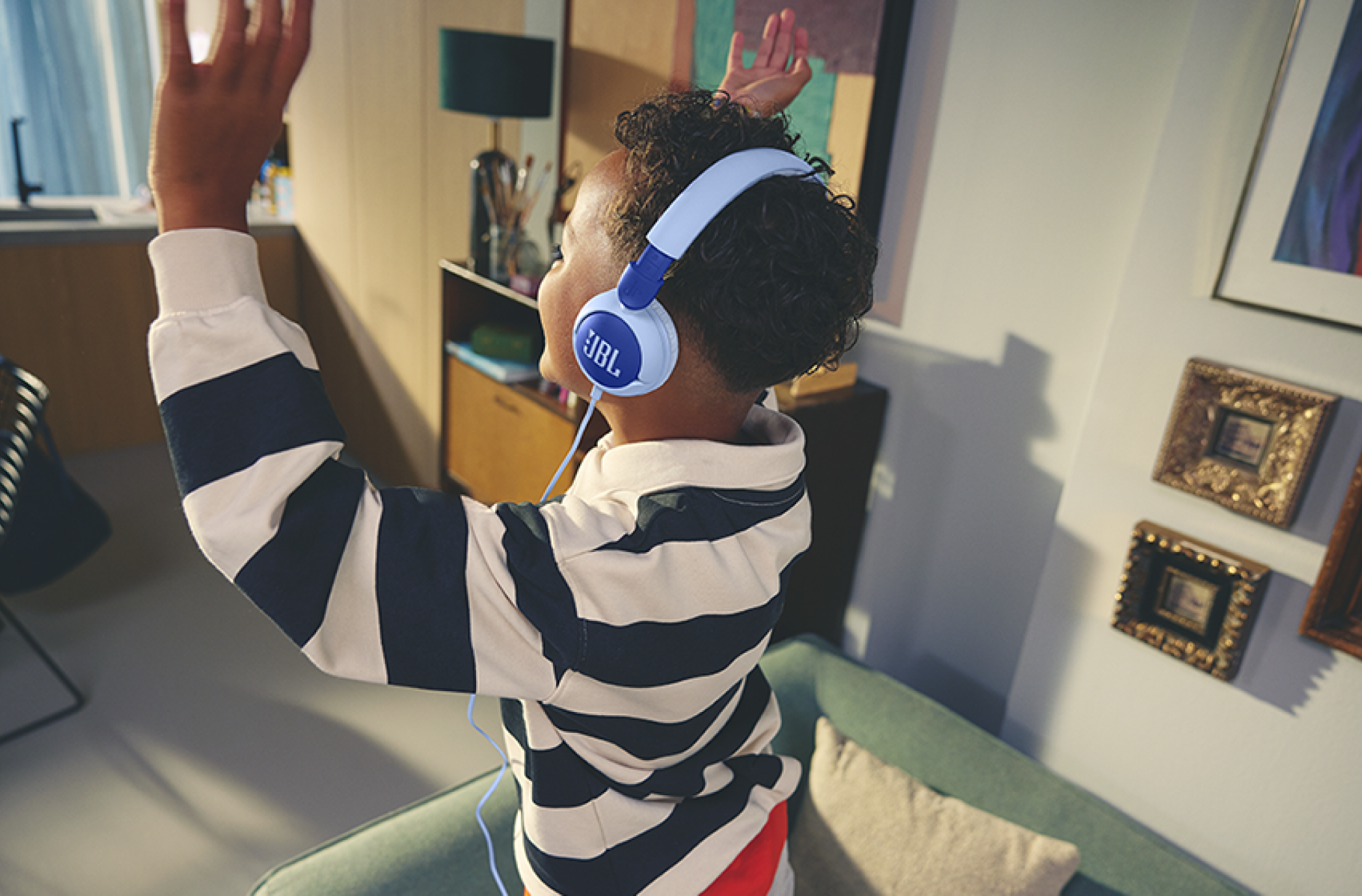 JBL JR 320 Kids Wired On-Ear Headphones (Black)